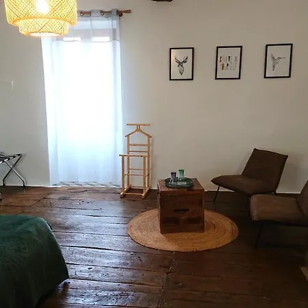 & D'hotes Peyrecout Отель типа 