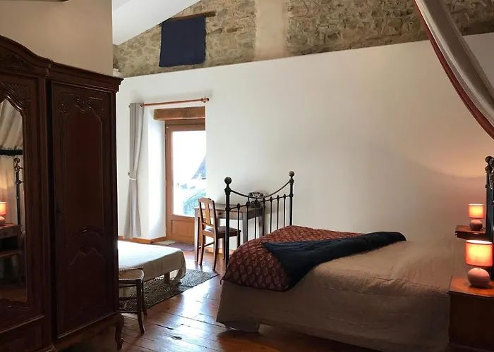 & D'hotes Peyrecout Bed and Breakfast Laparrouquial