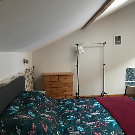 & D'hotes Peyrecout Bed and breakfast Laparrouquial