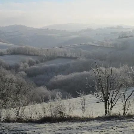 & D'hotes Peyrecout فندق مبيت وإفطار 3*