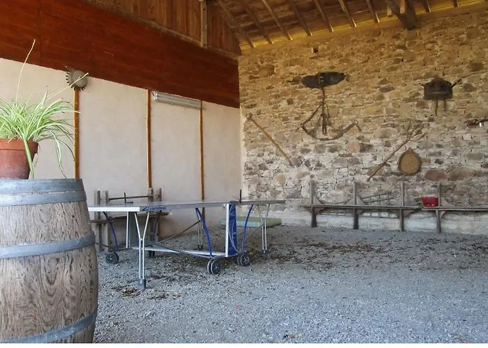 & D'hotes Peyrecout Bed & Breakfast 3*